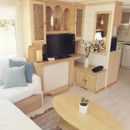 Holiday home 2 A 15 Mn De La En Pleine Nature Jacuzzi Dispo Du 01 Avril Au 15 Octobre *