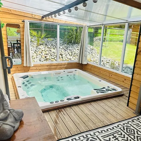 2 A 15 Mn De La En Pleine Nature Jacuzzi Dispo Du 01 Avril Au 15 Octobre Ferienhaus